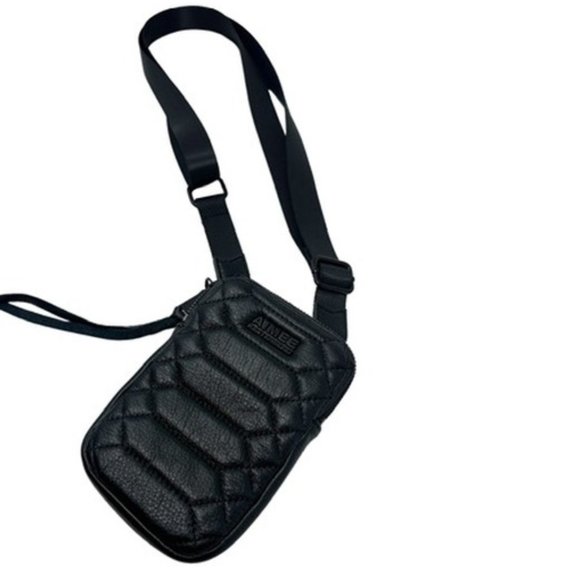 Aimee Kestenberg Capri Quilted Wallet/Phone Shoulder Purse - Picture 2 of 6